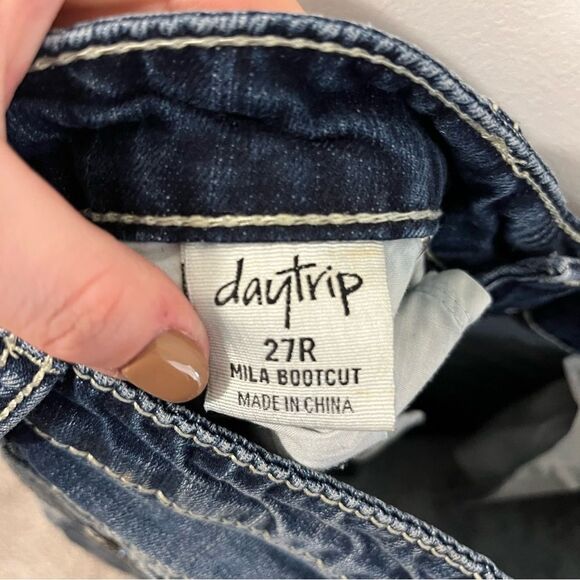 Daytrip Mila Bootcut Jean BKE Size 27 detailed pocket - Picture 8 of 12